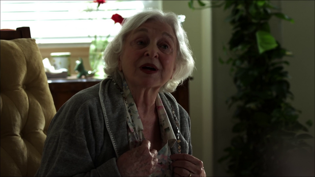 File:S01E01P21 Edith.png