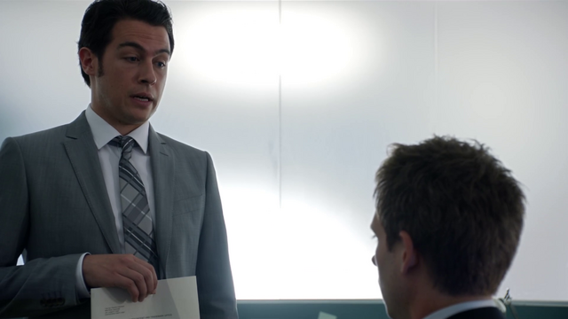 File:S01E02P061 Gregory.png