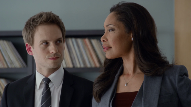 File:S01E05P087 Mike Jessica.png