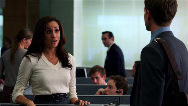File:S01E01P36 Rachel Mike.png
