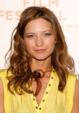 Datei:Vanessa Ray.jpg