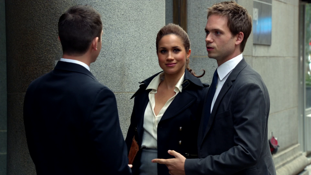 File:S01E04P46 Rachel Mike.png