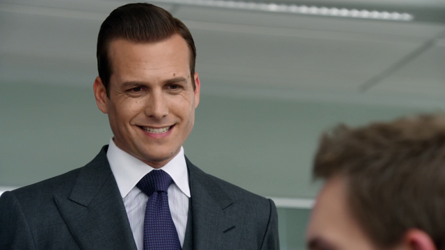 File:S01E05P008 Harvey.png