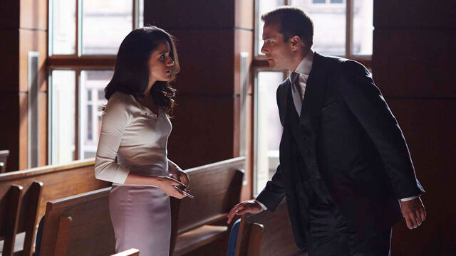 File:S05E15Promo01 - Rachel Harvey.jpg
