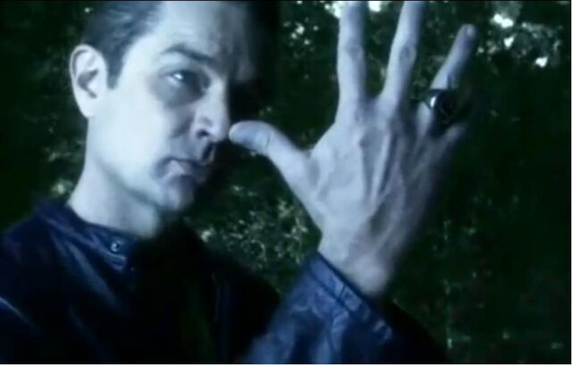File:Brainiac 5 Smallville.jpg