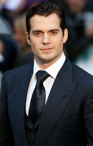 Archivo:Henry Cavill.png