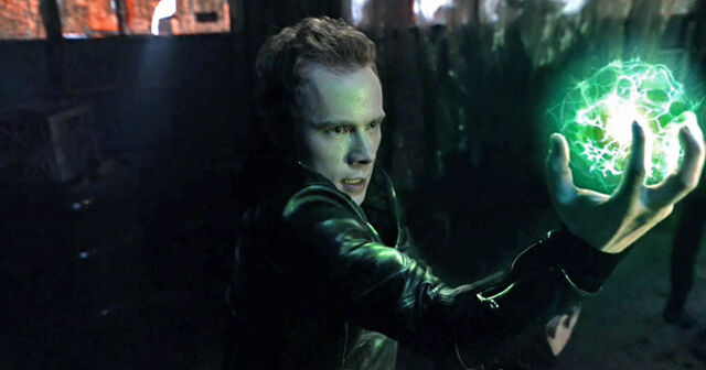 File:Parasite-smallville.jpg