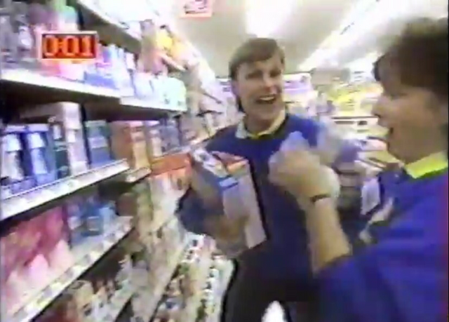 File:Pilot-1989-061.png