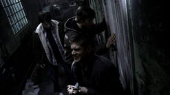 01x10asylum0842lm.jpg