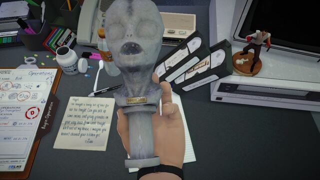 File:Alien Statue.jpg