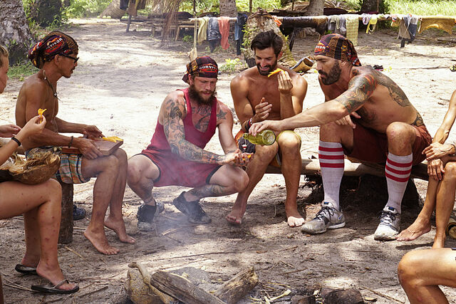 File:S32 press images ep7 106308 D22484b.jpg