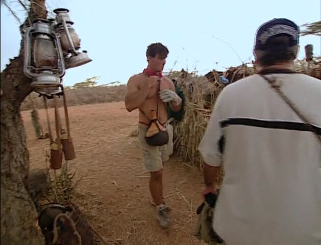 File:S3E02 - Who's Zooming Whom 210.jpg
