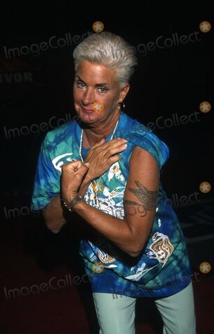 File:Maralyn reunion.jpg