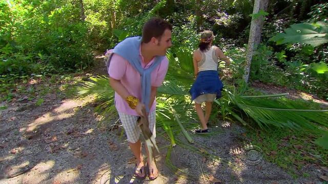 File:Survivor.s27e01.hdtv.x264-2hd 0671.jpg