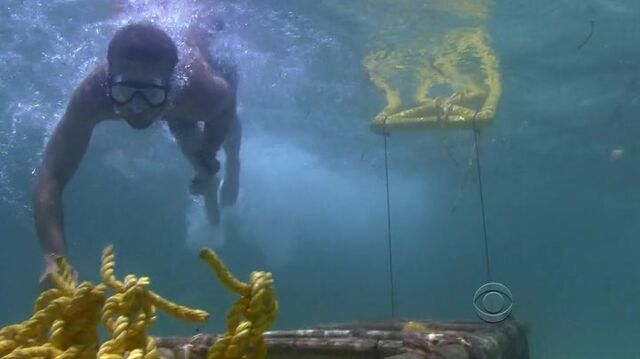 File:Survivor.S27E06.HDTV.x264-LMAO 318.jpg