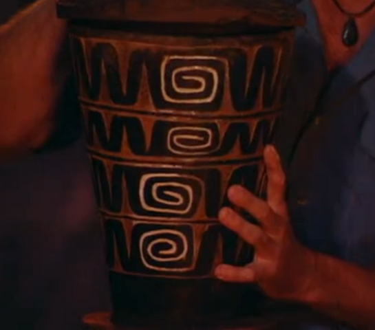 File:Australia urn 1.png