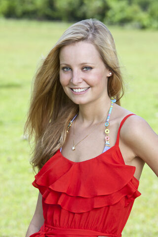 File:S26 Laura Alexander.jpg