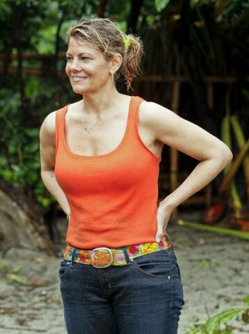 File:Lisa-whelchel-survivor.jpg