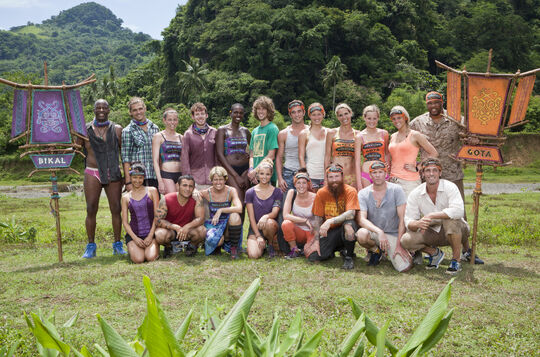 File:Caramoan cast.jpg