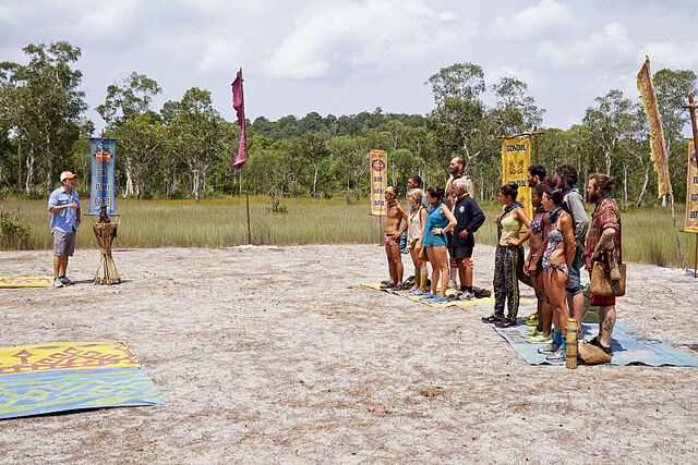 File:S32 press images ep6 106308 D18592b.jpg