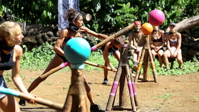 File:Australian-Survivor-Episode-18-Unhook-The-Chook-Immunity-Challenge---Brooke2.jpg