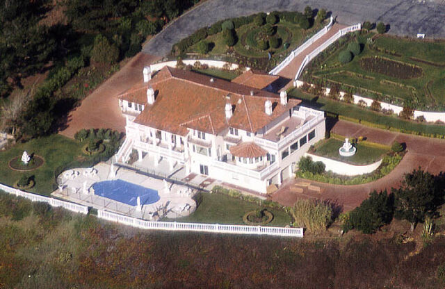 File:Lsbmansiononcliff.jpg