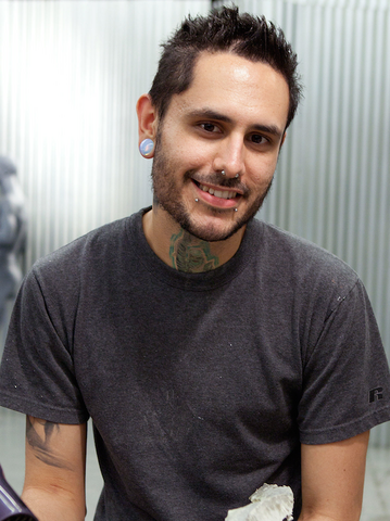 File:S01contestant-Gage.png