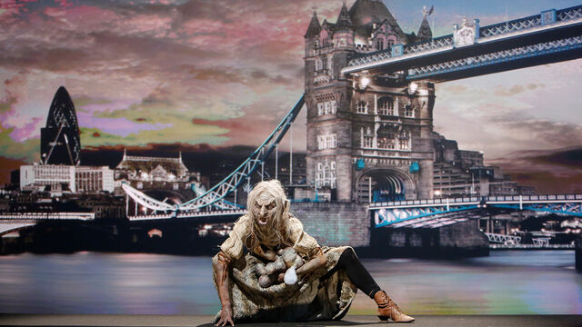File:Kelly S8 Ep6 Spotlight.jpg