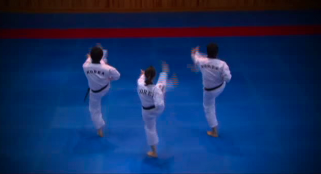 File:T7 CrescentKick.png