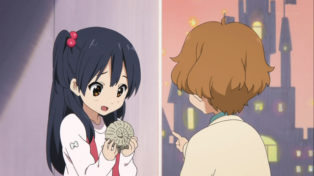 File:Anko accepts gift.png