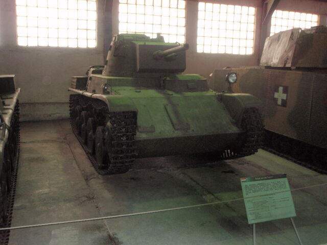 Файл:Toldi II in the Kubinka.jpg