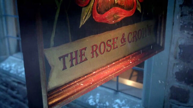 File:RoseAndCrown-sign.jpg