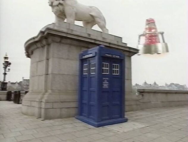 File:Dalek Hoverbout MoreThan30YrsTARDIS.jpg