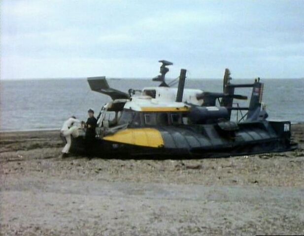 File:Hovercraft.jpg