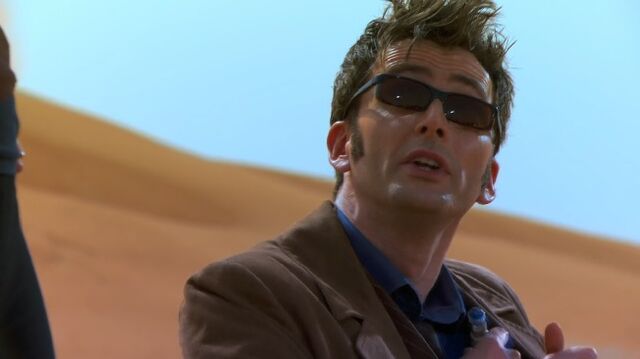 File:Ten's Sunglasses.jpg