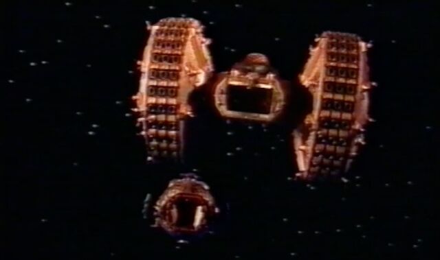 File:War Wheel and Shuttle.jpg