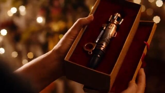File:River Gifted her Sonic Screwdriver.jpg