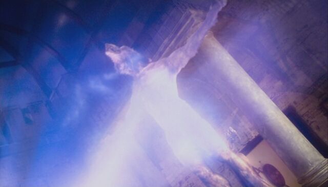 File:Moonbeam wolf.jpg