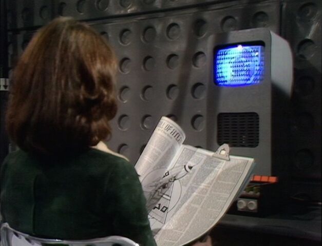 File:Sarah reading space news RotC.jpg