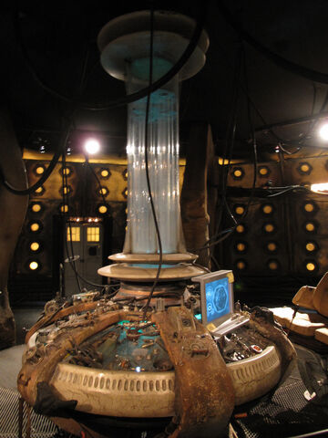 File:NinthTenthConsoleDWExperience.jpg