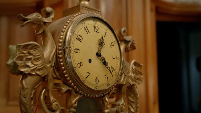 File:ClockHide.jpg