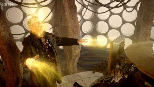 File:Wardoctorregenerating.jpg