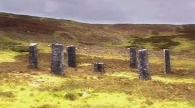 File:Whitebarrow.jpg