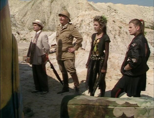 File:Four adventurers bus.jpg