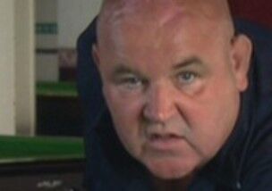 File:Snooker player ghost machine.jpg