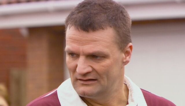 File:Toms dad close.jpg