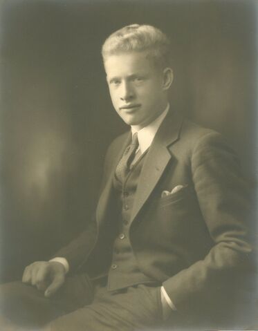 File:Swift, Archie Dean Jr.jpg