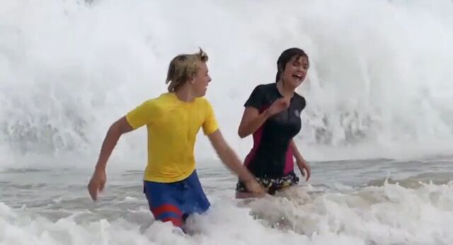 File:Teen beach movie trailer capture 05.jpg