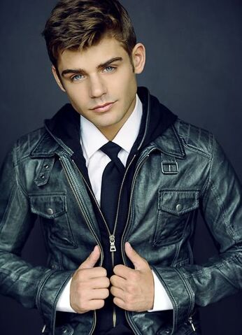 File:Garret vest.jpg