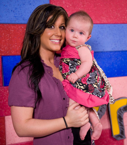 File:Chelsea-and-aubree.png